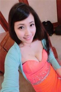 美丽的小蜜桃4中国版演唱者是谁